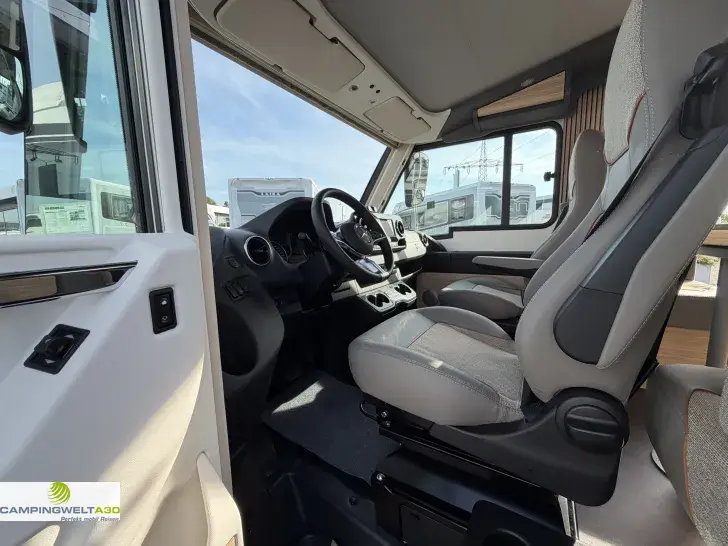 Fahrzeugbild Malibu I 470 RB-LE K comfort 4.2 t MB*MARKISE*TV*DUOC #8
