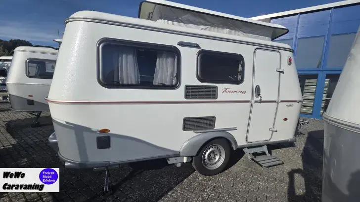 Fahrzeugbild Hymer Eriba Touring Triton 430 mit Mover #1