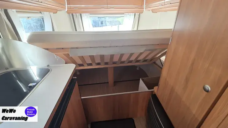 Fahrzeugbild Hymer Eriba Touring Triton 430 mit Mover #9