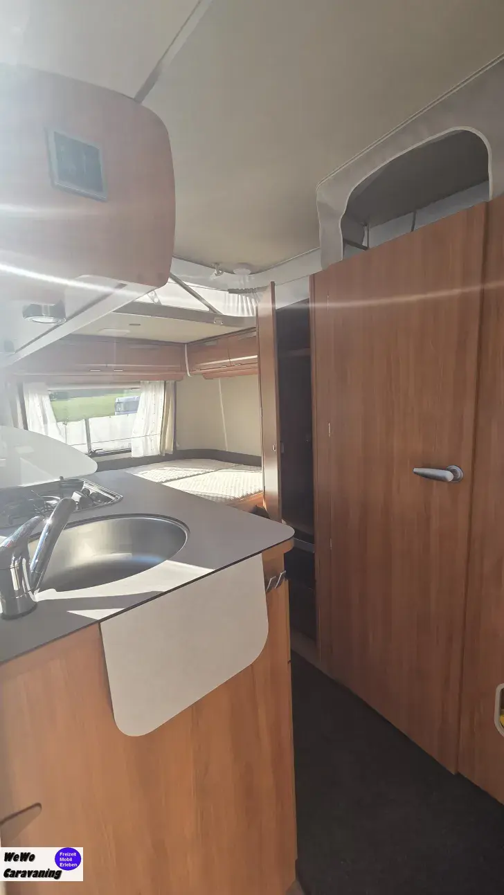 Fahrzeugbild Hymer Eriba Touring Triton 430 mit Mover #7