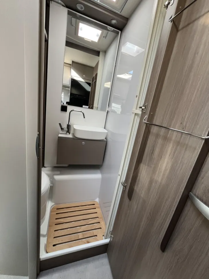 Fahrzeugbild Carado T 448 #10