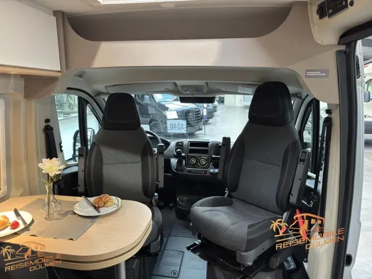 Fahrzeugbild LMC Innovan Pure  Paket 600 8G. Auto. #28