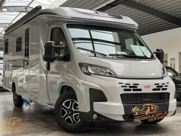 Fahrzeugbild LMC Cruiser 740 EL 8G Auto #1