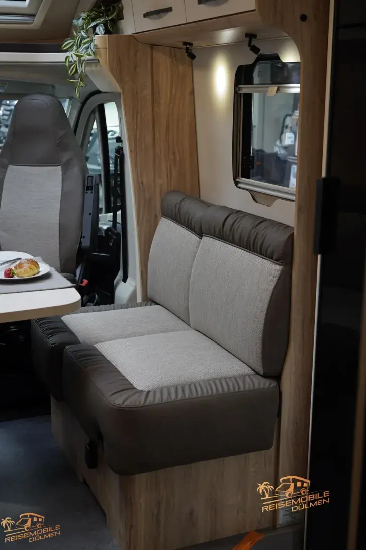 Fahrzeugbild Eura Mobil Profila T 720 EF #13