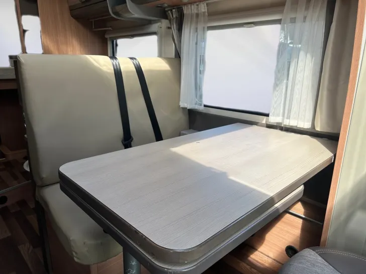 Fahrzeugbild Knaus Sky Ti 700 MEG Hundeumbau #11
