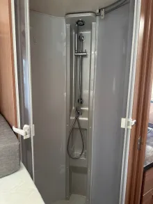Fahrzeugbild Knaus Sky Ti 700 MEG Hundeumbau #19