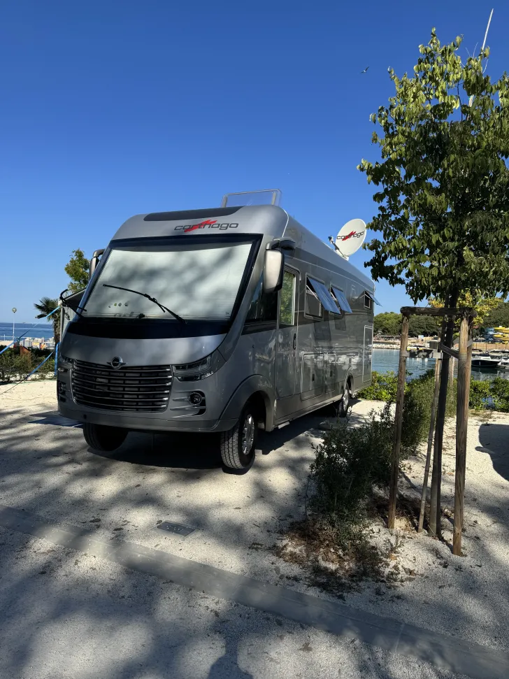 Fahrzeugbild Carthago chic s-plus I 61 XL LE Sehr gut gepflegt #3
