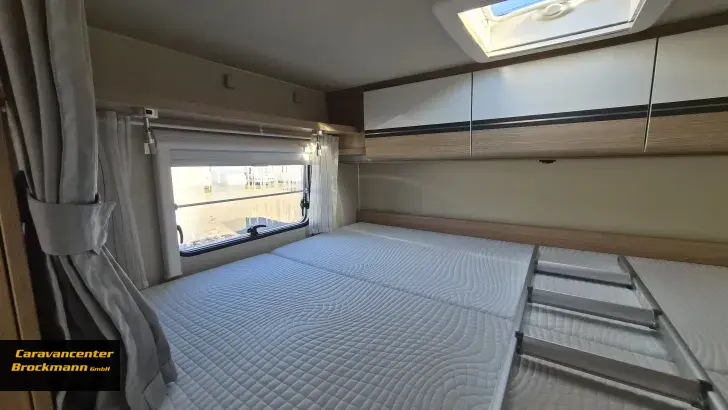Fahrzeugbild Sunlight A 70 sehr gepflegt - 5 Sitzplätze #13