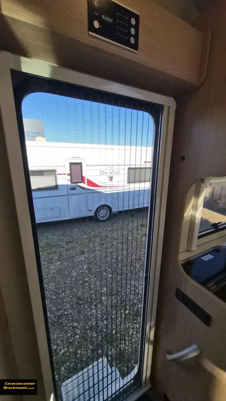 Fahrzeugbild Sunlight A 70 sehr gepflegt - 5 Sitzplätze #23