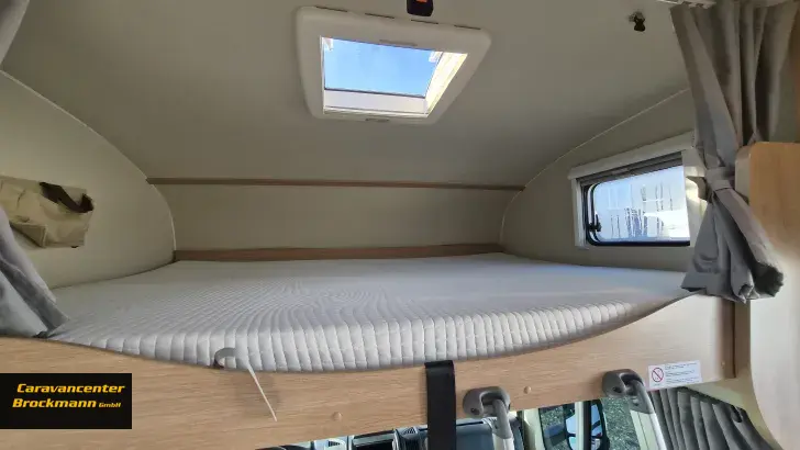 Fahrzeugbild Sunlight A 70 sehr gepflegt - 5 Sitzplätze #24