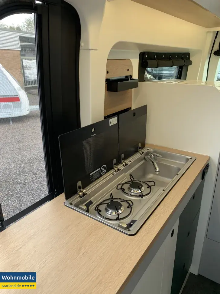 Fahrzeugbild Mooveo Ford F 60 DB #12