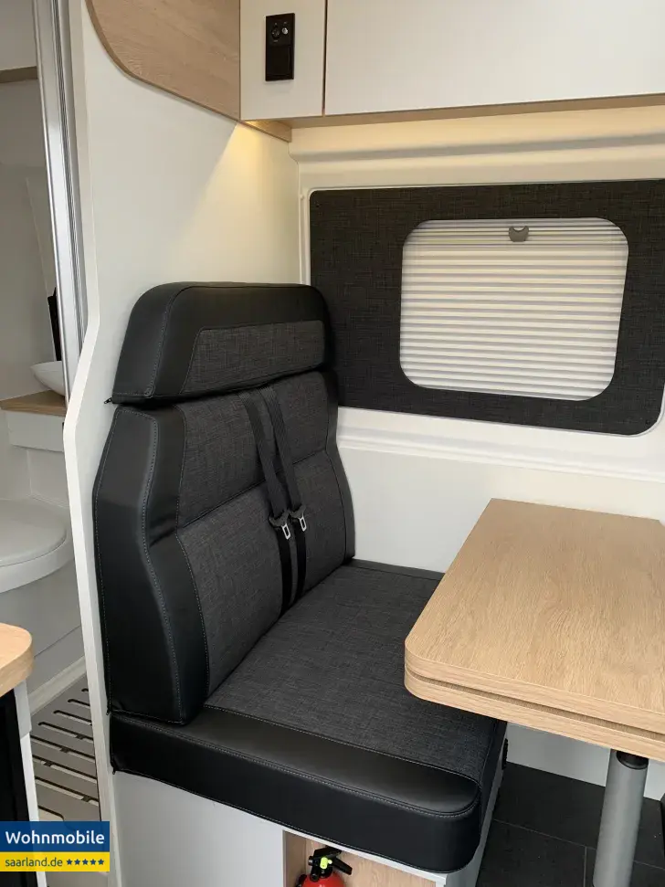 Fahrzeugbild Mooveo Ford F 60 DB #13