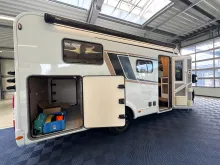 Fahrzeugbild Bürstner Limited T 690 G Einzelbetten u.. Hubbett vorne #3