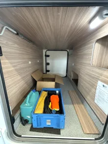 Fahrzeugbild Bürstner Limited T 690 G Einzelbetten u.. Hubbett vorne #4
