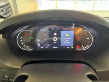 Fahrzeugbild Bürstner Limited T 690 G Einzelbetten u.. Hubbett vorne #9