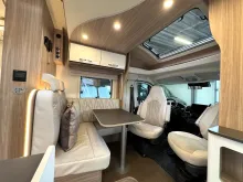 Fahrzeugbild Bürstner Limited T 690 G Einzelbetten u.. Hubbett vorne #10