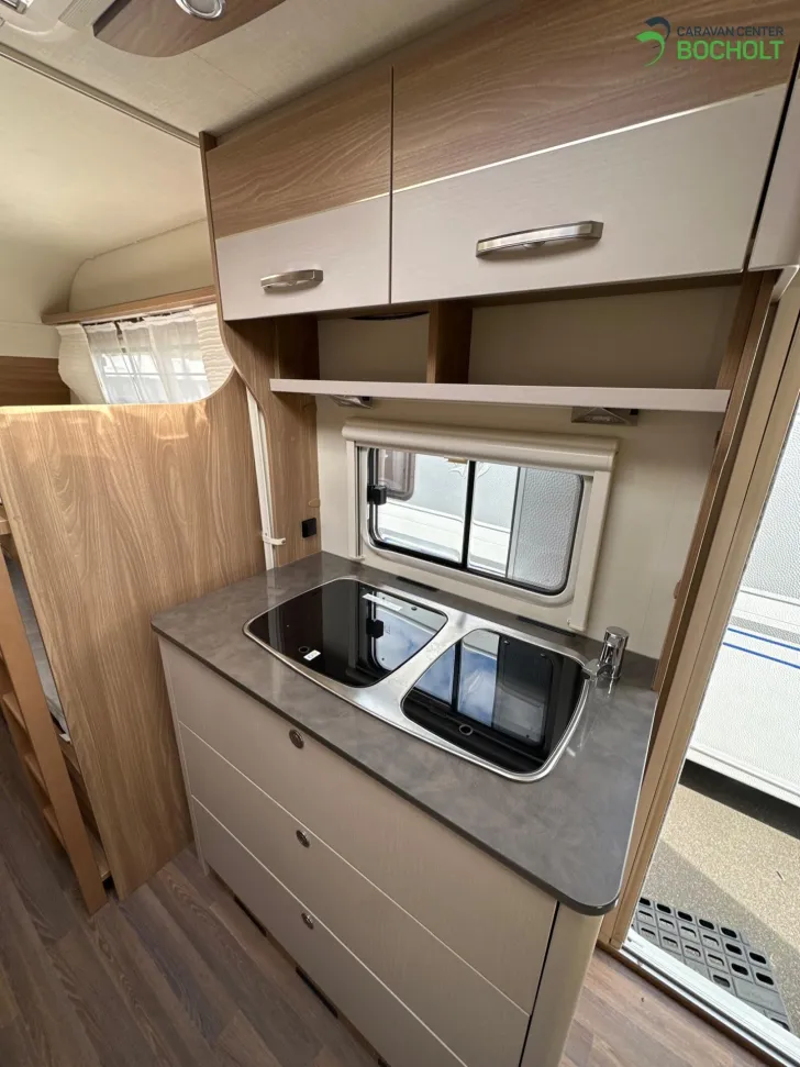 Fahrzeugbild Bürstner Premio Plus 510 TK 1800 kg / ATC / Sackmarkise #10