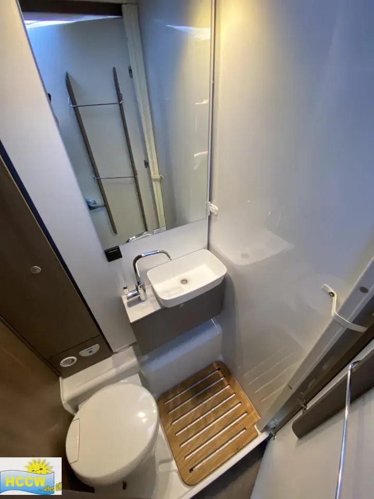Toilette Carado T 338 pro+ / Hubbett / SAT & TV