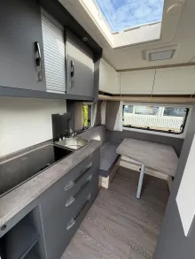 Fahrzeugbild Hobby De Luxe 400 SFe #7