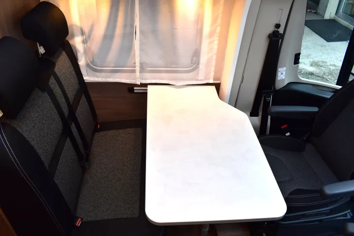 Fahrzeugbild Carado VAN V 132 Pro+ Lithium, ACC, Combi 6E, ab Nov #7