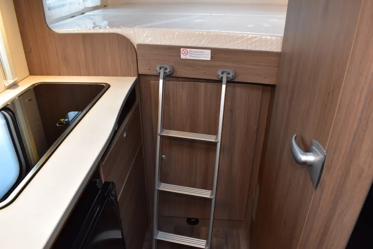 Fahrzeugbild Carado VAN V 132 Pro+ Lithium, ACC, Combi 6E, ab Nov #17
