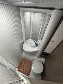 Fahrzeugbild Carado V 337 #11