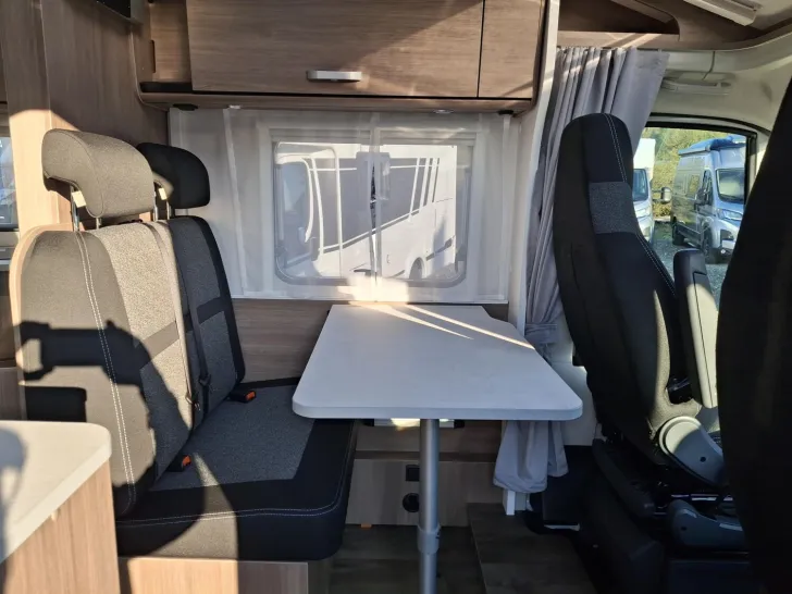 Fahrzeugbild Carado V 337 #12