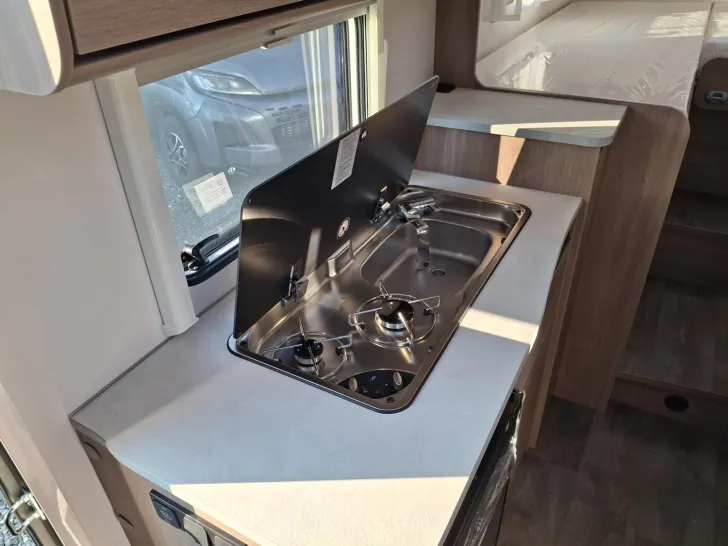 Fahrzeugbild Carado V 337 #15