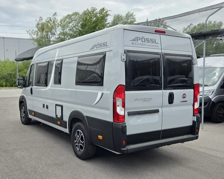 Fahrzeugbild Pössl D-Line Roadcruiser ............. mit Längsbetten! #5