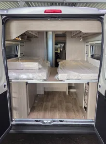 Fahrzeugbild Pössl D-Line Roadcruiser ............. mit Längsbetten! #8