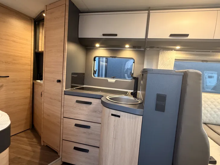 Fahrzeugbild Knaus L!VE TI 650 MF Platinum Selection AHK Rahmenf. 180Ah.-Lithium #11