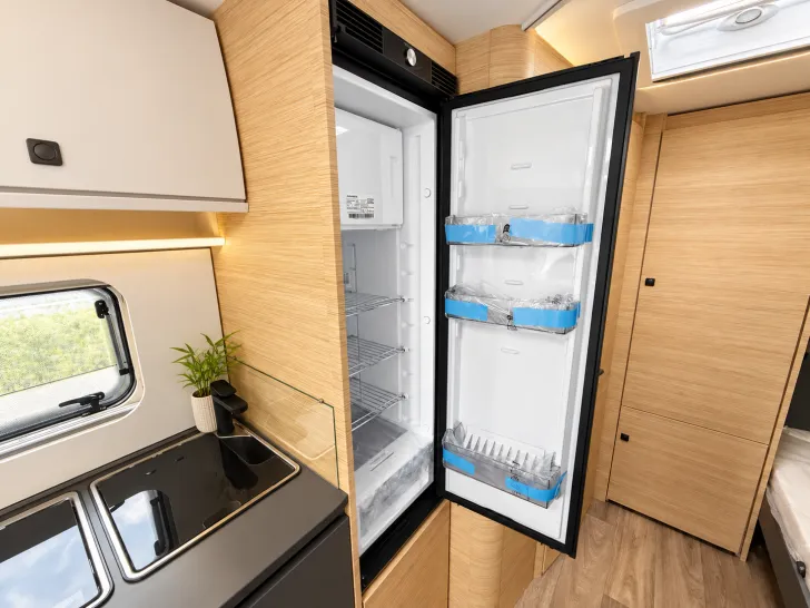 Fahrzeugbild Fendt Apero Activ 560 SKM Klimaanlage Truma Aventa Comf. #17