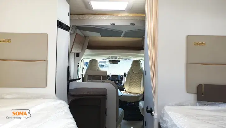 Fahrzeugbild Bürstner B66 TD 690 #15