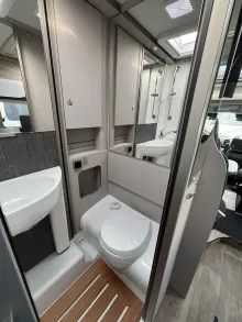 Fahrzeugbild Hymer Exsis-t 474 #11