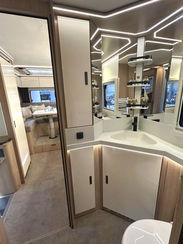 Fahrzeugbild Phoenix Alkoven Alkoven Star-Edition 7200 RSL #13