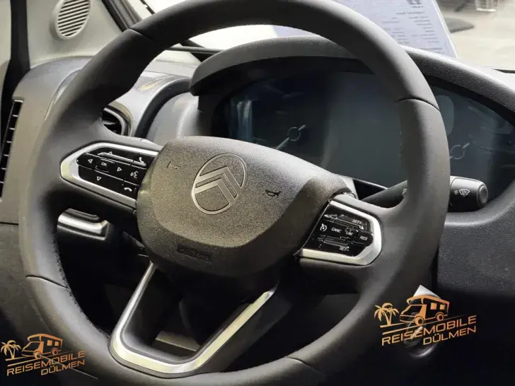 Fahrzeugbild LMC Innovan Pure 640 8G. Auto. #28