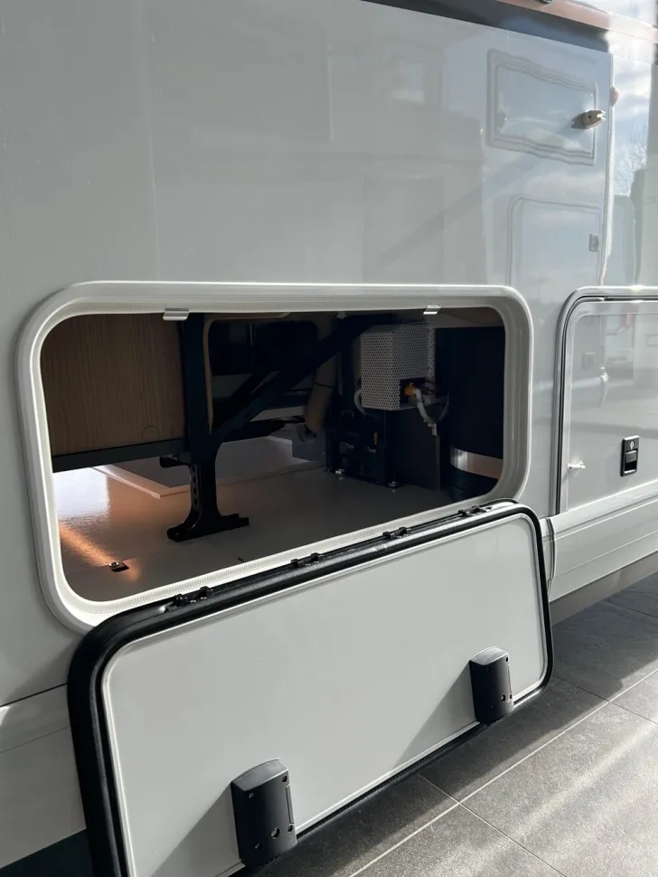 Fahrzeugbild Carthago C1-tourer T 148 KB LE H #25