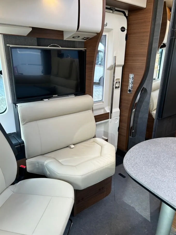 Fahrzeugbild Carthago chic c-line I 4.9 LE #20