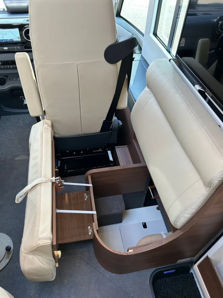 Fahrzeugbild Carthago chic c-line I 4.9 LE #24