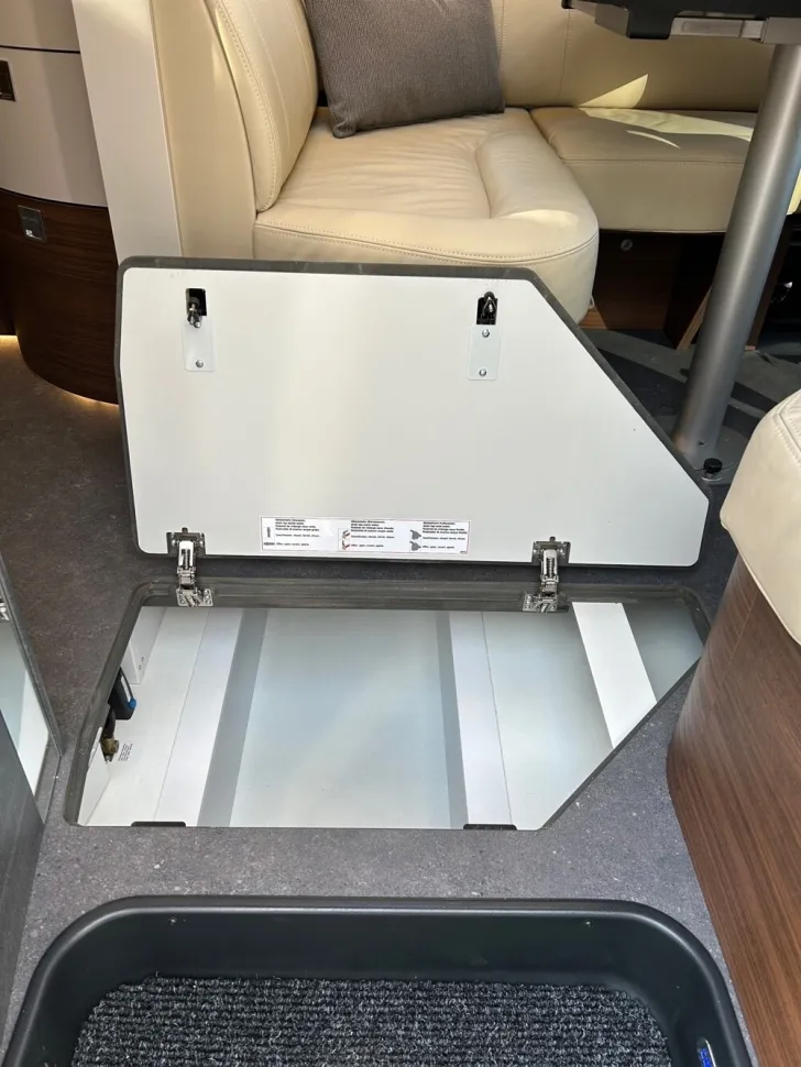 Fahrzeugbild Carthago chic c-line I 4.9 LE #25