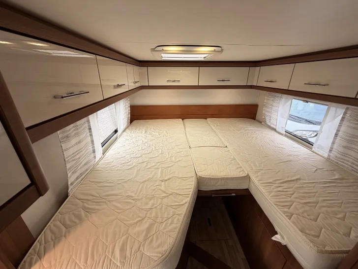 Fahrzeugbild LMC Breezer V 646 G Solar, Dachklima, AHK #18