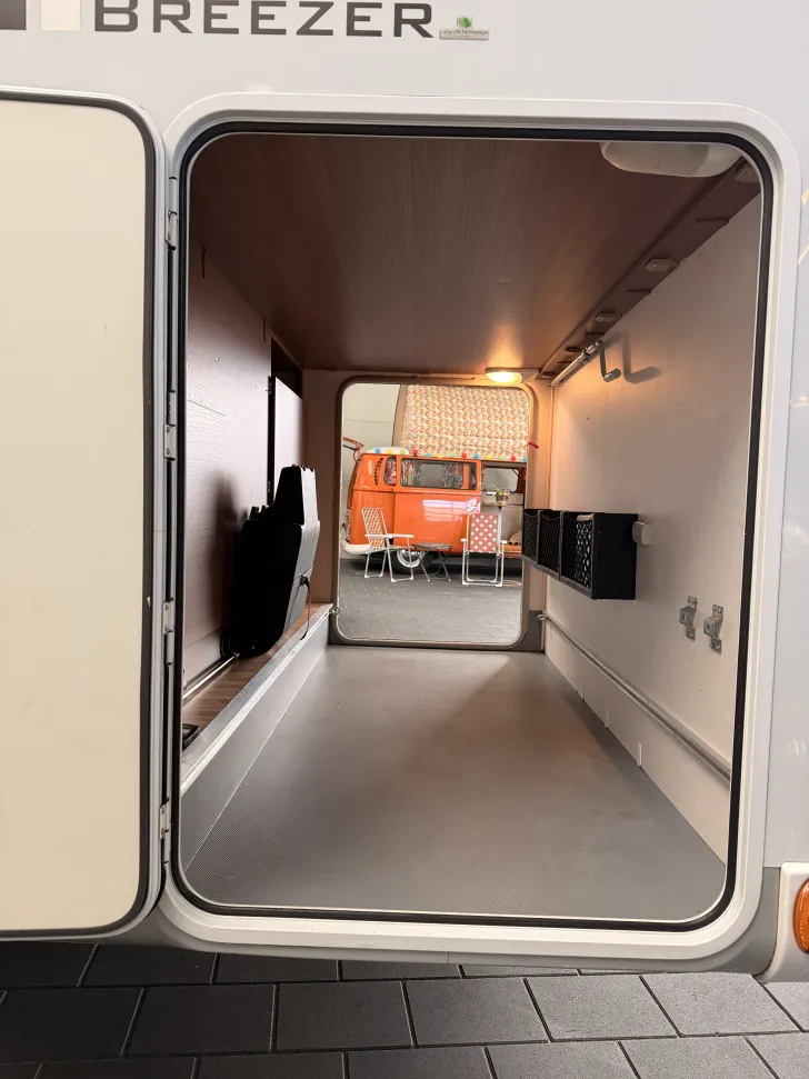 Fahrzeugbild LMC Breezer V 646 G Solar, Dachklima, AHK #20