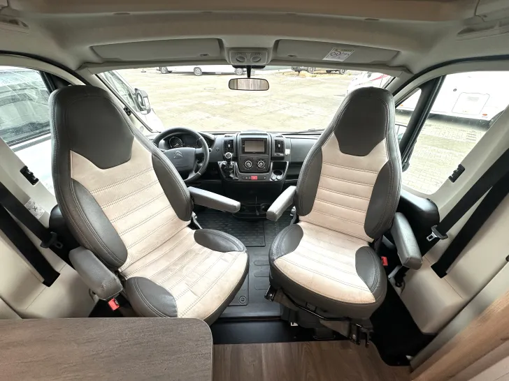 Fahrzeugbild Sunlight V 66 Adventure Edition Autom. SAT -Anlage +TV #13