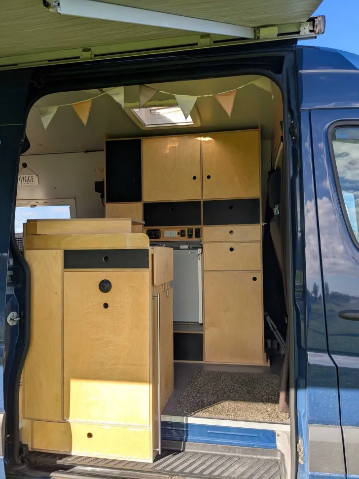Fahrzeugbild Mercedes-Benz Mercedes Sprinter Campervan #5