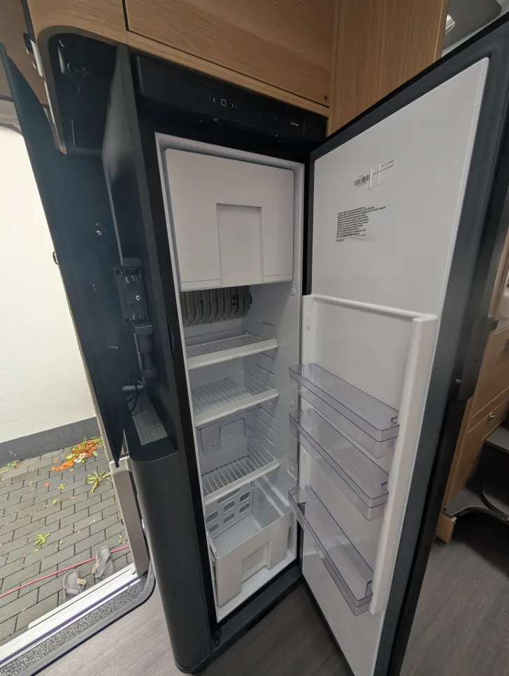 Fahrzeugbild Adria Matrix Plus 670 DL #6