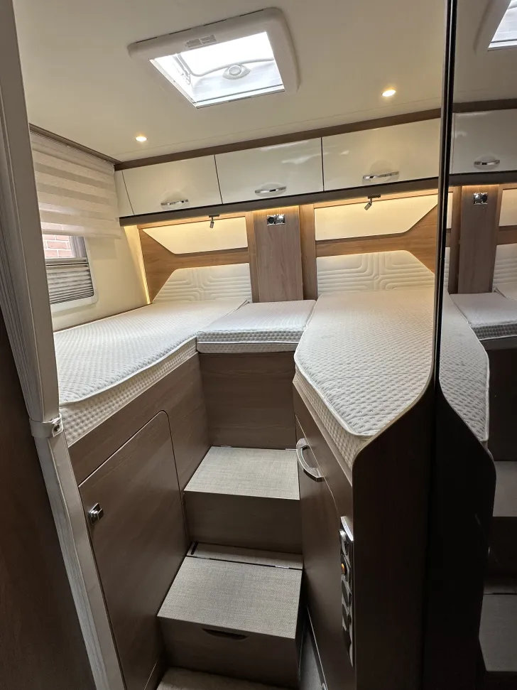 Fahrzeugbild Bürstner Lyseo M Harmony Line T 690 G Sehr gepflegt #5