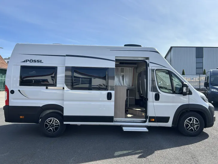 Fahrzeugbild Pössl Roadcruiser Revolution, Zusatzbetten, Isofix #8