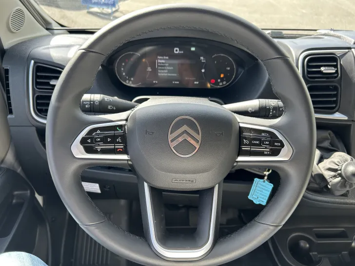Fahrzeugbild Pössl Roadcruiser Revolution, Zusatzbetten, Isofix #12