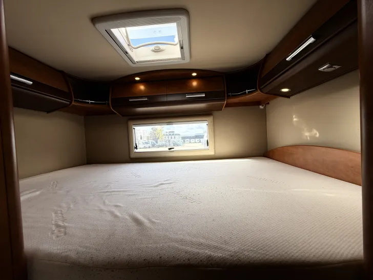 Fahrzeugbild Carthago C1-tourer I 142 Solaranlage, Wechselrichter #13