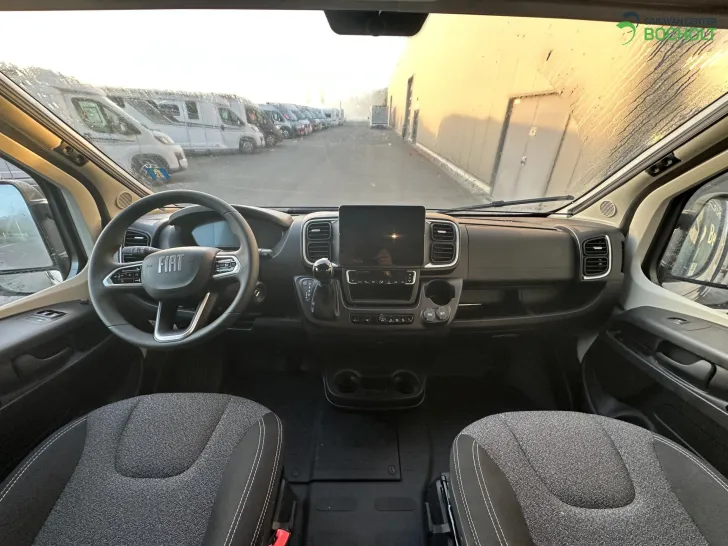 Fahrzeugbild Dethleffs Globetrail CVD 600 DS Aufstelldach / Rahmenfenster #7
